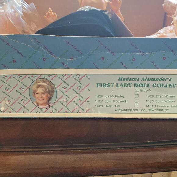 Vintage Madame Alexander First Lady 1430 Edith Wilson 14 inch doll in box - Picture 4 of 4